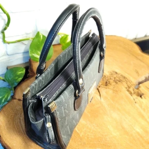 Chantal Ferre Signature Pattern Handbag - Picture 6 of 14